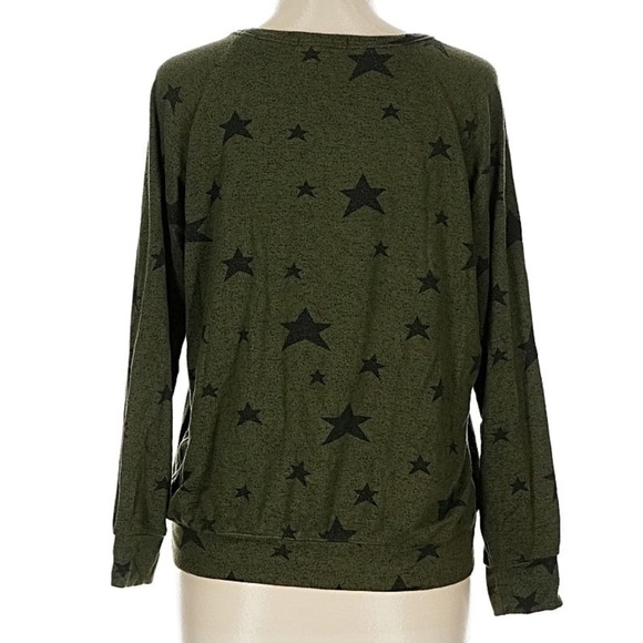 Buffalo David Bitton Green Star Print Top - Picture 2 of 5